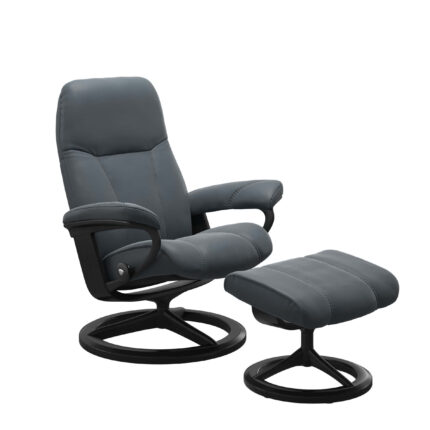 Stressless Modell Consul Signature in Holz schwarz gebeizt und Metall schwarz, in Leder Batick Atlantic Blue