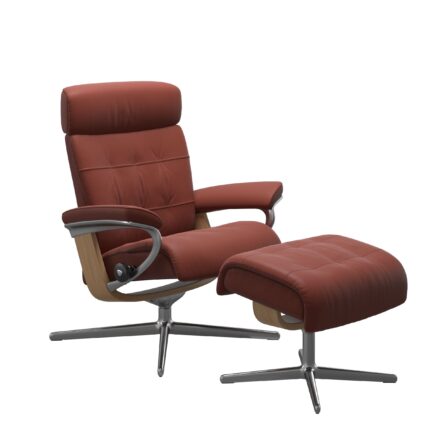 Stressless Sessel Erik mit Cross Untergestell in Metall Chrom und Holz eichefarben gebucht, mit Lederbezug Paloma darkhenna