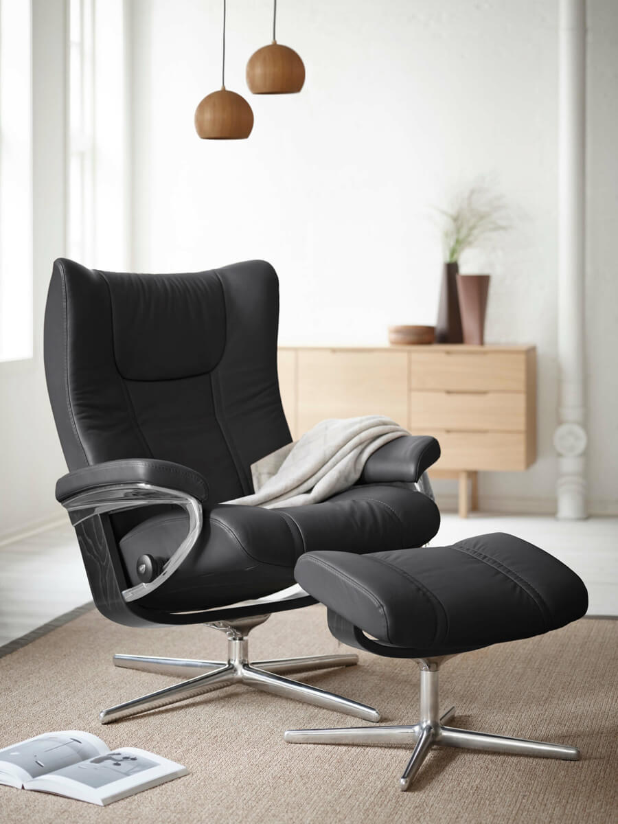 Stressless Wing mit Cross Untergestell in Chrom, Echtleder schwarz